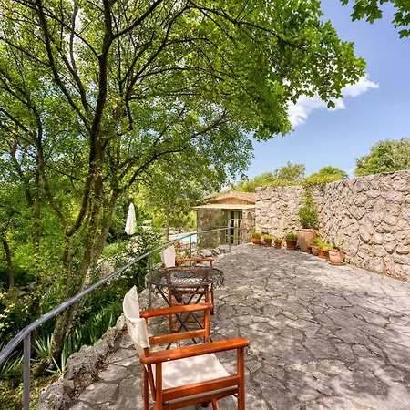 2 Bedroom Pet Friendly In Holiday home Malinska