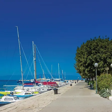 2 Bedroom Pet Friendly In * Malinska