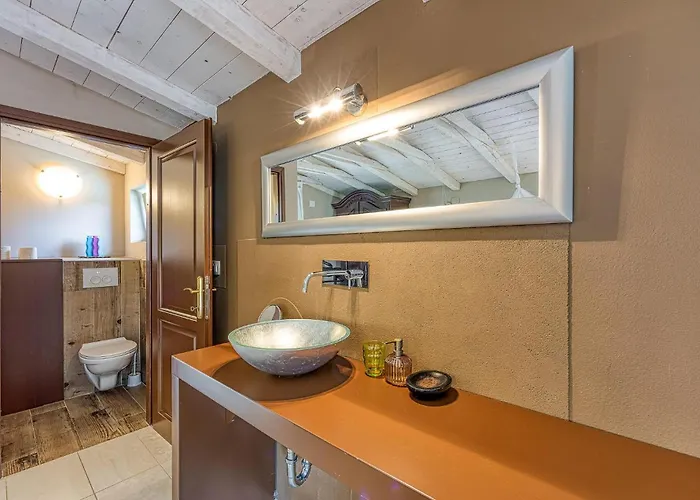 2 Bedroom Pet Friendly In 度假居